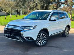 2020 Mitsubishi Outlander LS