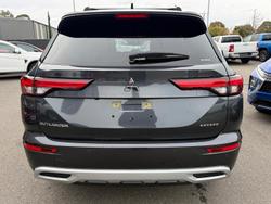 2024 Mitsubishi Outlander Exceed Tourer