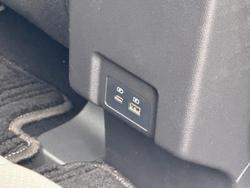 2023 Mitsubishi Eclipse Cross PHEV XLS