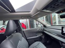 2025 Mitsubishi Outlander Exceed
