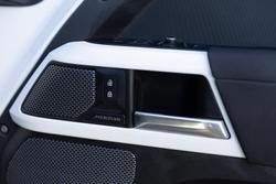 2021 Land Rover Defender 90 D300 SE