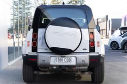 2021 Land Rover Defender 90 D300 SE