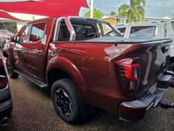 2022 Nissan Navara ST-X