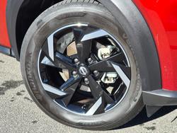 2024 Nissan JUKE ST