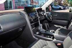 2026 Nissan Patrol Warrior Y62 MY26 4X4 Dual Range Black Obsidian
