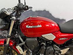 2024 Kawasaki Z650 RS RED