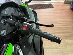 2016 Kawasaki NINJA 300 ABS GREEN