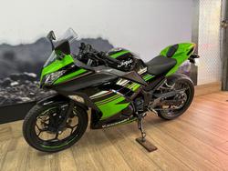 2016 Kawasaki NINJA 300 ABS GREEN