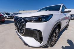 2026 Chery Tiggo 8 Super Hybrid Urban