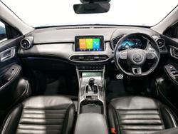2021 MG HS PHEV Essence
