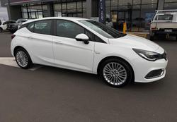 2017 Holden Astra R