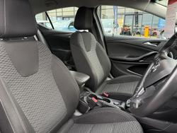 2017 Holden Astra R
