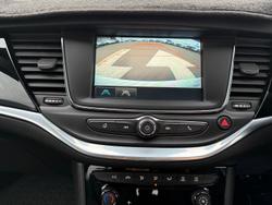 2017 Holden Astra R