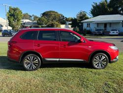 2018 Mitsubishi Outlander ES