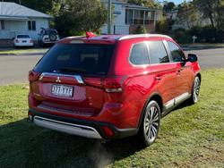 2018 Mitsubishi Outlander ES