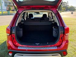 2018 Mitsubishi Outlander ES