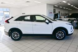 2024 Mitsubishi Eclipse Cross ES