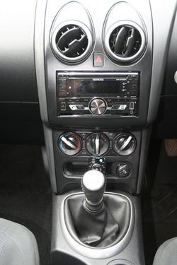 2012 Nissan Dualis ST