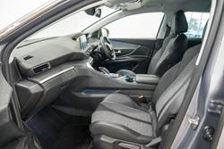 2018 Peugeot 3008 Allure
