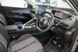 2018 Peugeot 3008 Allure