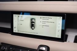 2024 Land Rover Defender 110 D300 X-Dynamic SE