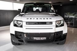 2024 Land Rover Defender 110 D300 X-Dynamic SE