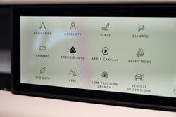 2024 Land Rover Defender 110 D300 X-Dynamic SE