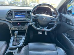 2016 Hyundai Elantra SR Turbo