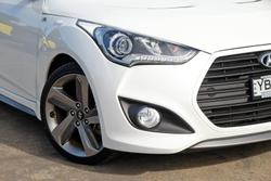 2014 Hyundai Veloster SR Turbo