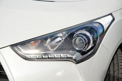 2014 Hyundai Veloster SR Turbo