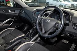 2014 Hyundai Veloster SR Turbo