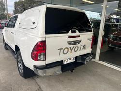 2020 Toyota Hilux SR5