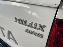 2020 Toyota Hilux SR5