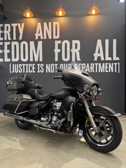 Harley-Davidson Ultra Limited 107 (flhtk)