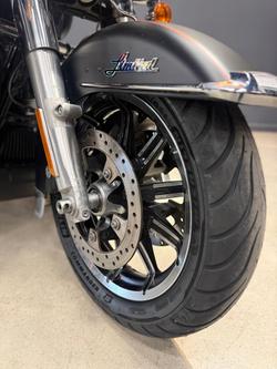 2018 Harley-Davidson Ultra Limited 107 (FLHTK) Touring Black
