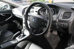 2015 Volvo V40 T3 Kinetic