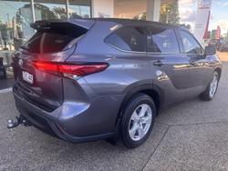 2022 Toyota Kluger