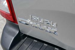 2026 Isuzu D-MAX X-RIDER MY25.5 4X4 Dual Range Mercury Silver