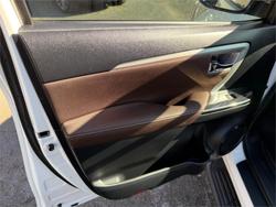 2015 TOYOTA FORTUNER GXL