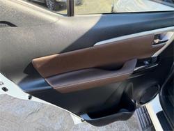 2015 TOYOTA FORTUNER GXL