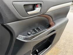 2014 TOYOTA KLUGER GXL (4x2)