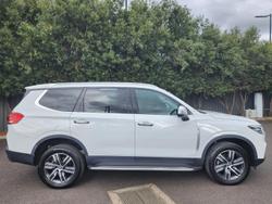2023 LDV D90 Executive