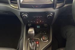 2018 Ford Everest Titanium