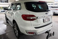 2018 Ford Everest Titanium