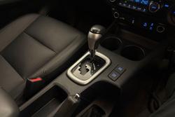 2021 Toyota Hilux SR5