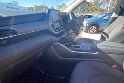 2021 Toyota Kluger GX