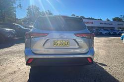 2021 Toyota Kluger GX