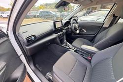 2025 Toyota Yaris Cross GX