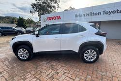 2025 Toyota Yaris Cross GX