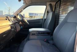 2016 Toyota Hiace